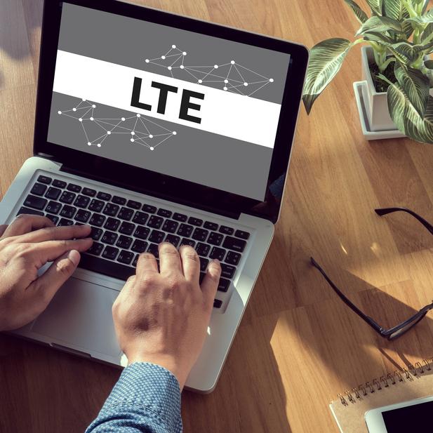 Sprawdzamy, jak LTE wypada w porównaniu z internetem kablowym