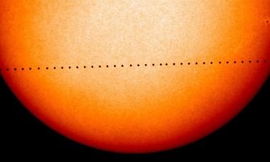 Szykuj aparat! Już dziś możesz zobaczyć, jak Merkury przecina tarczę Słońca