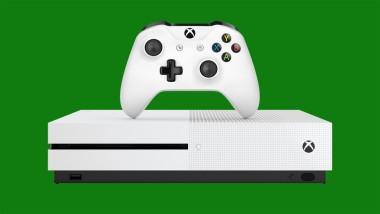 Xbox One S bije PlayStation 4 Slim w USA oraz UK