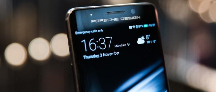 Huawei Mate 9 Pro to Mate 9 Porsche Design bez loga Porsche