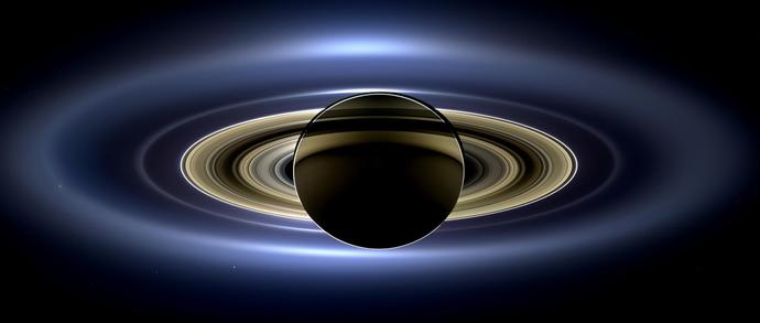 Zbliża się wielki finał misji sondy Cassini. Dzięki niej poznaliśmy lepiej Saturna