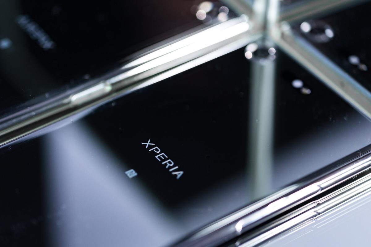 Sony Xperia XZ Premium - 5 razy na tak, 3 razy na nie