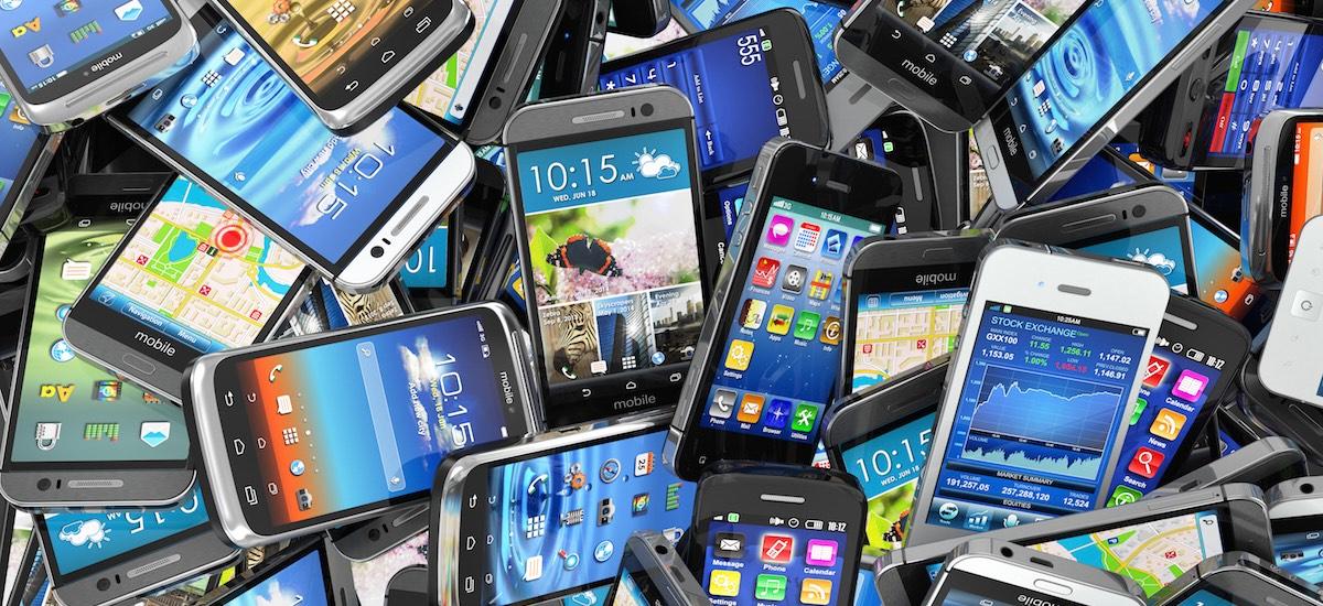 Jaki smartfon do 1100 zł warto kupić? Top 5 najciekawszych modeli