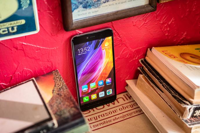Xiaomi Redmi Note 5A za 399 zł w Biedronce. Sprawdziliśmy, czy warto go kupić