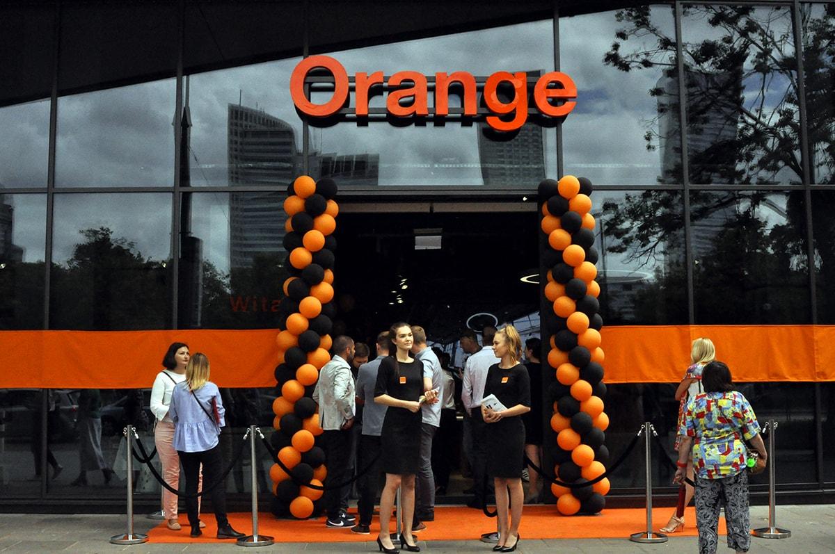 Otwarcie Smart Store Orange w Warszawie class="wp-image-753247" 