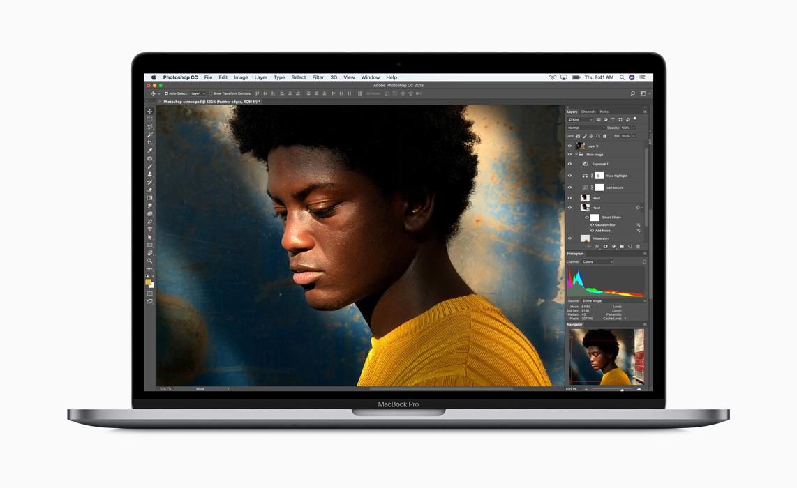 MacBook Pro 2018 class="wp-image-767458" 