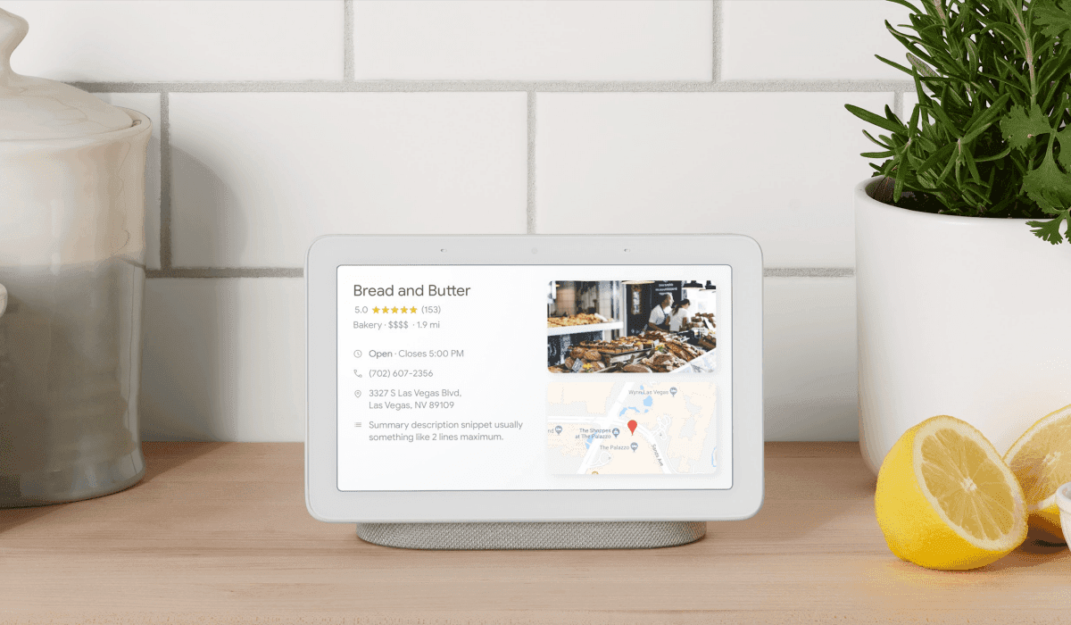 Google Home Hub to nowy inteligentny głośnik wyposażony w duży ekran 