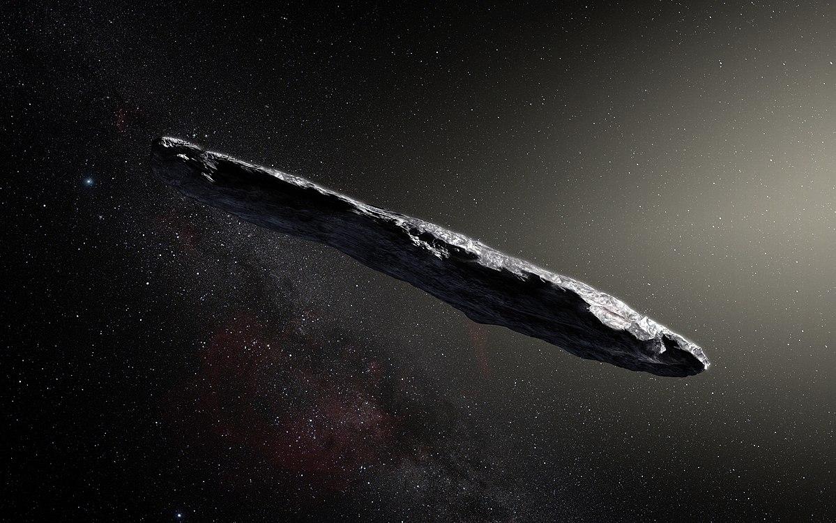 Oumuamua jest tak nietypowa, że badacze podejrzawają jej nienaturalne pochodzenie
