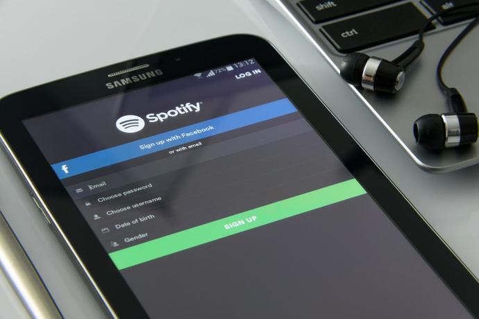 Ile użytkowników ma Spotify?
