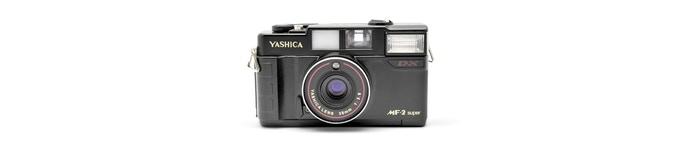 yashica aparat analogowy class="wp-image-930602" 