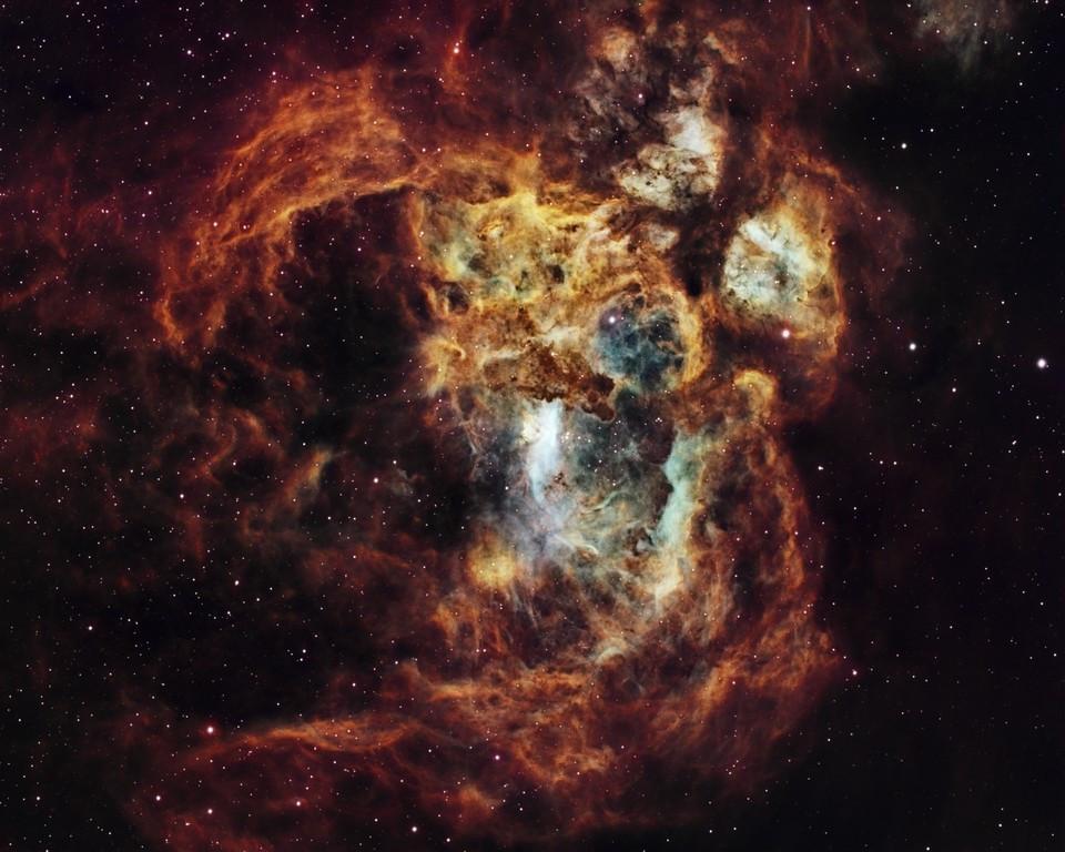 Fot. Suavi Liponski, &quot;Fiery Lobster Nebula&quot;  class="wp-image-958673" 