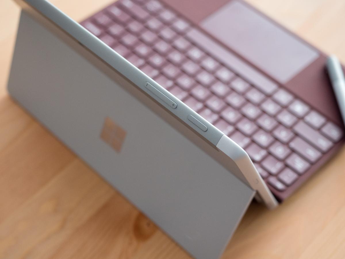 Surface Go LTE opinie class="wp-image-962168" 