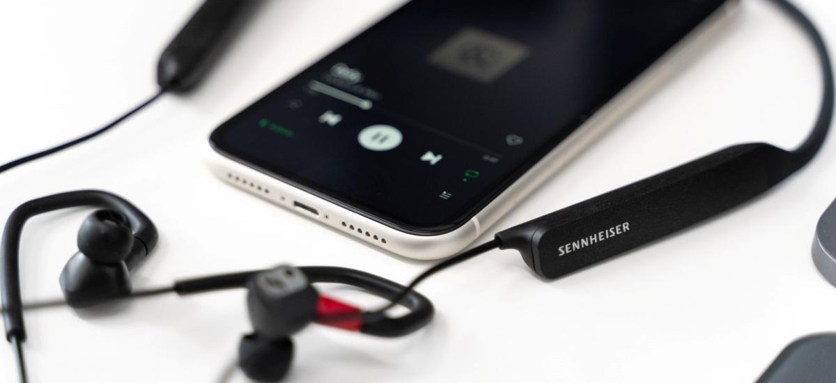 Sennheiser IE 80S BT - recenzja kapitalnie brzmiących słuchawek Bluetooth