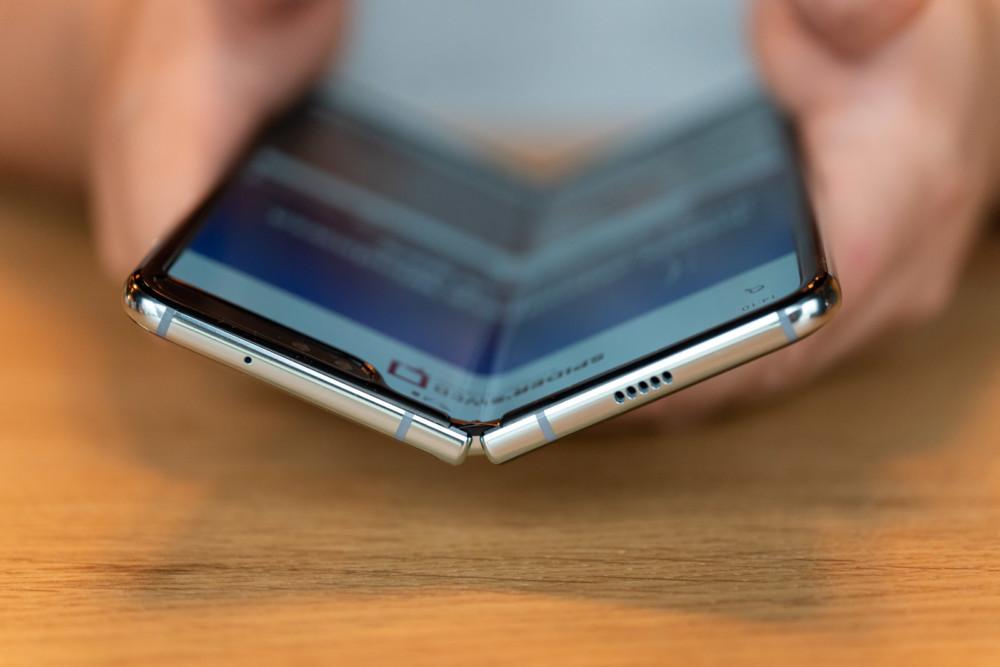 Samsunga Galaxy Fold kupisz na abonament w sieci Plus class="wp-image-1016969" 