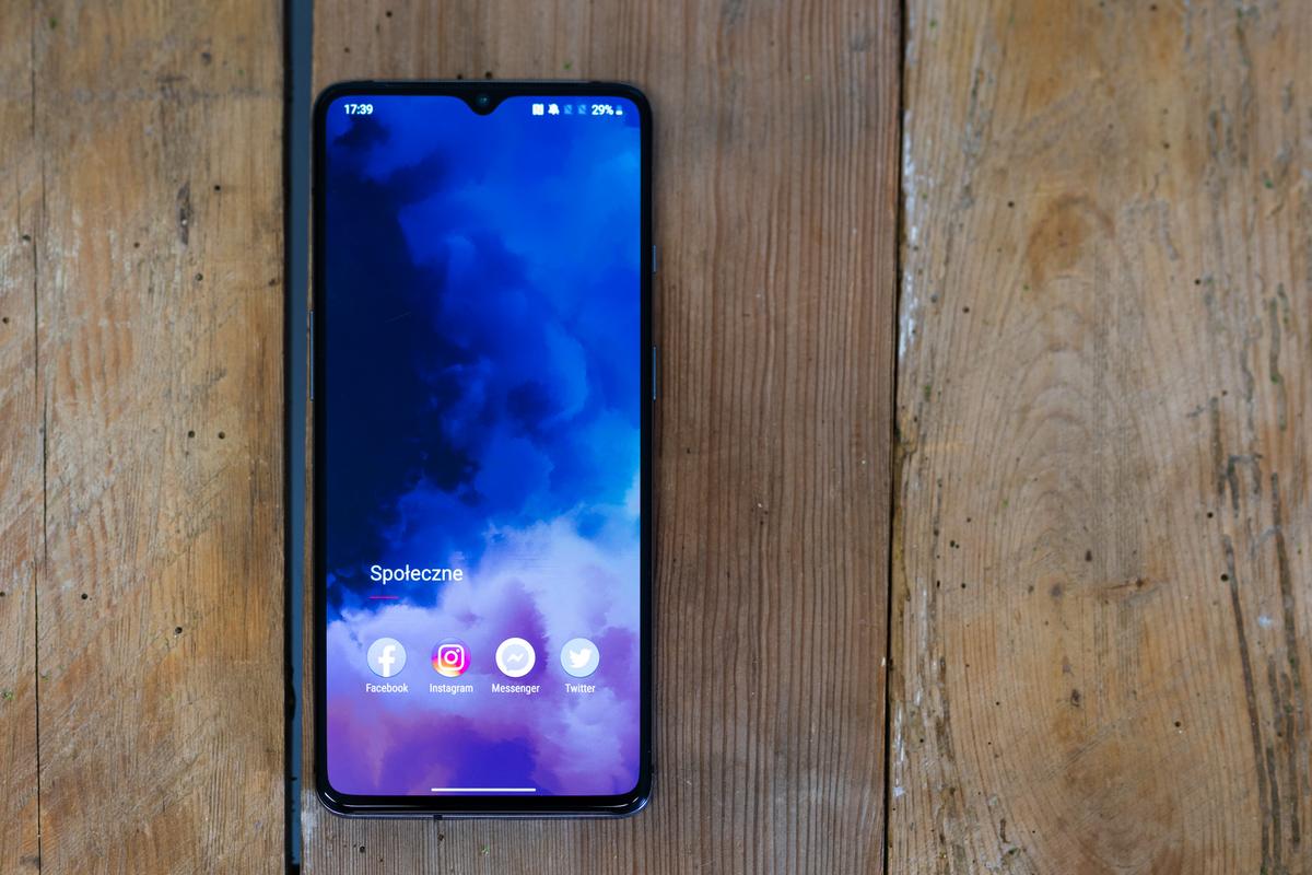 OnePlus 7T opinie class="wp-image-1037672" 