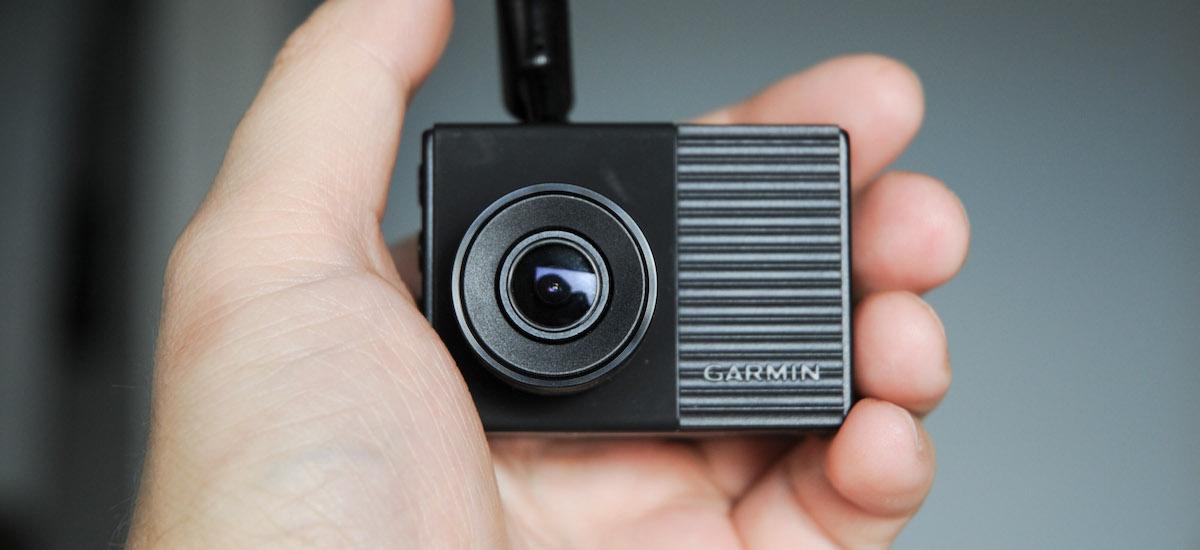 Garmin Dash Cam 56 to „ten wzmocniony” wideorejestrator Garmina