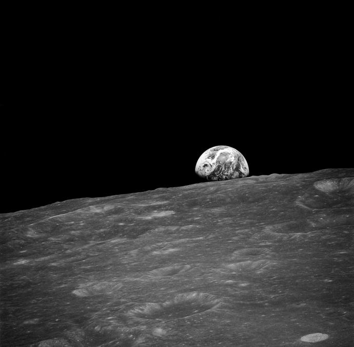 Co widzieli astronauci misji Apollo 13 na niewidocznej stronie Księżyca? Teraz możesz sam zobaczyć