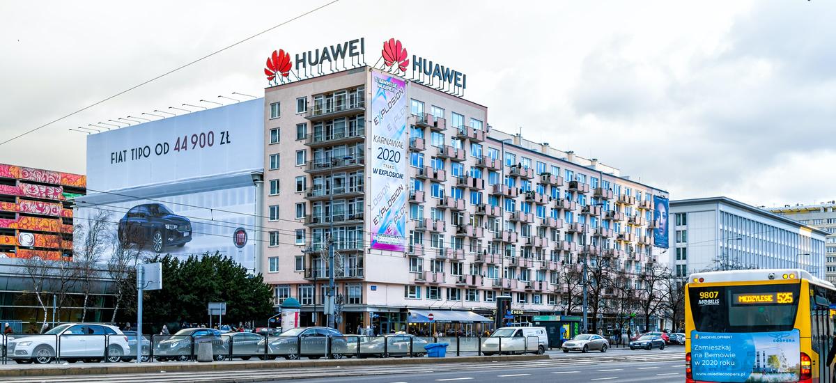8,5 mld strat dla operatorów i 10 mld dla całej gospodarki. Czy Polsce opłaci się zbanowanie Huaweia?