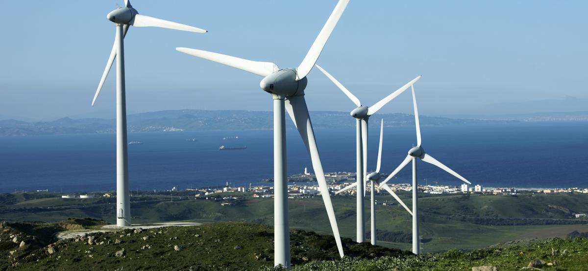 Pierwsze turbiny wiatrowe, które będą dostarczały energię gdy jest wiatr i gdy go nie ma
