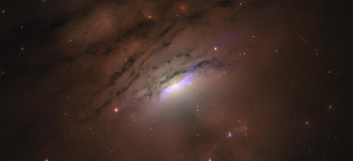 Dzięki zdjęciu wrzuconemu na Twittera udało się odkryć zaskakujące zjawisko w odległej galaktyce