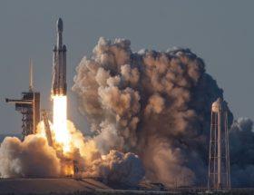 Falcon Heavy wyniesie dwa pierwsze moduły. Na orbicie wokół Księżyca powstanie stacja Gateway