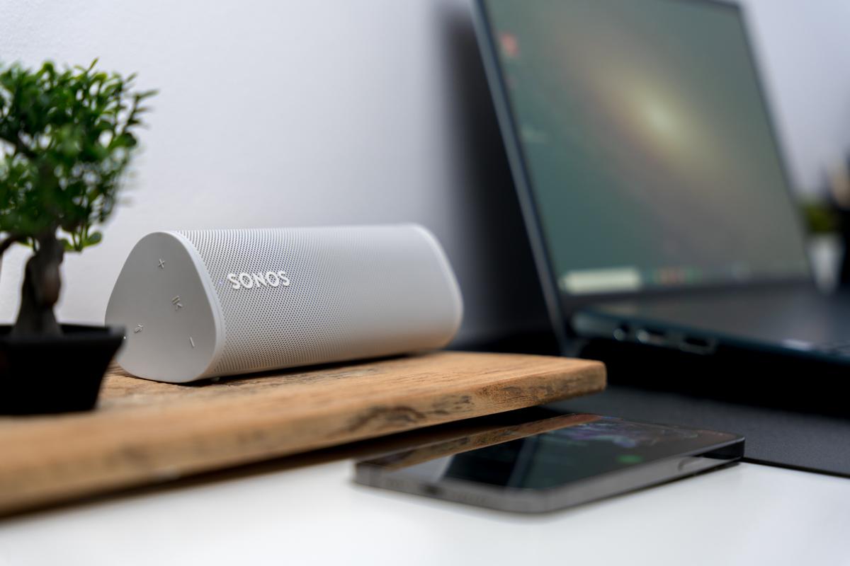 Sonos Roam to szwajcarski scyzoryk wśród głośników. Recenzja class="wp-image-1666530" 