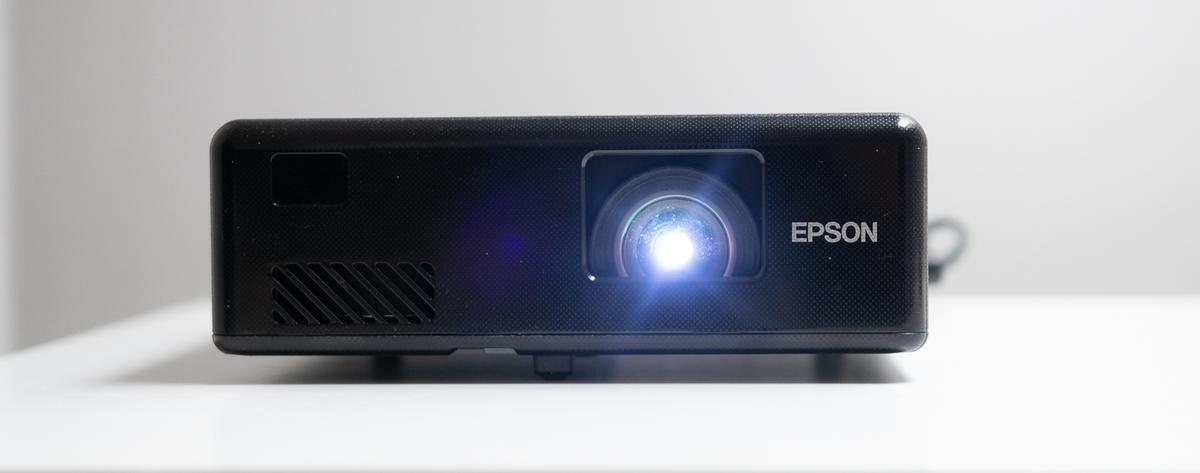 Epson EF-11 to miniaturowy projektor z ogromnymi możlowościami