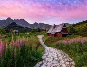 Wakacje w górach. Przegląd najciekawszych ofert Airbnb
