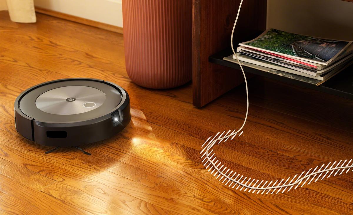 iRobot Roomba j7 potrafi przewidzieć kiedy nabrudzisz w mieszkaniu