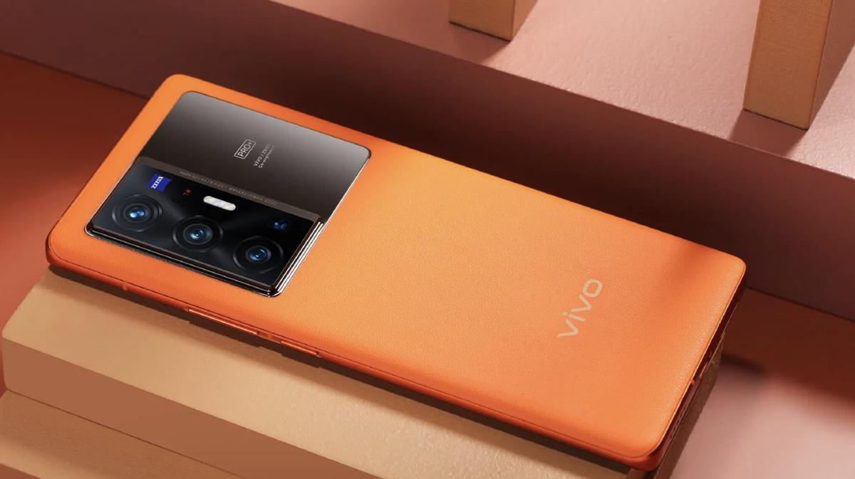 Vivo X70 wchodzi na najwyższą półkę jak po swoje. Seria X70 już oficjalnie