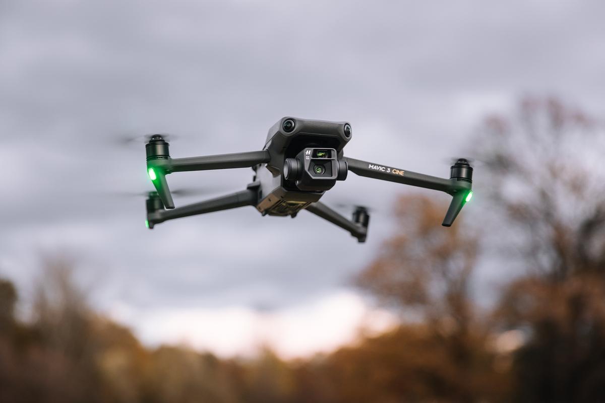 Nowe oznaczenia dronów w Europie. Będziesz wiedział, czy możesz latać nad ludźmi