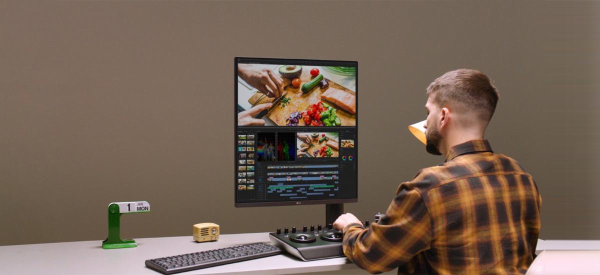 LG DualUp to nowy monitor 16:18, który wygląda na kwadratowy, a jest pionowy