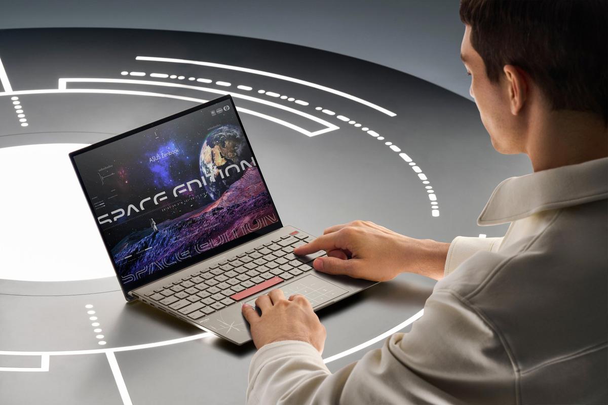 Asus ZenBook 14X OLED Space Edition 