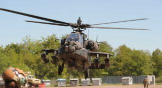 Amerykańskie śmigłowce szturmowe Apache przylecą do Polski