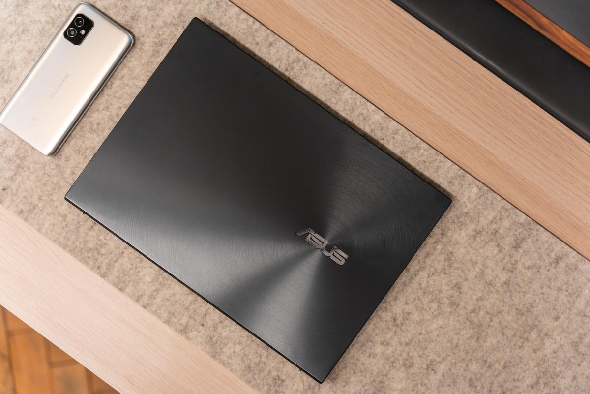 Asus ZenBook 14X OLED 