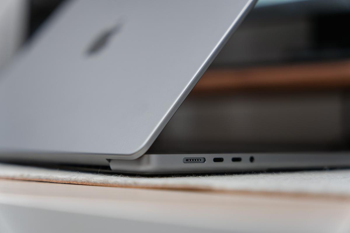 MacBook Pro 16 z czipem M1 Max 