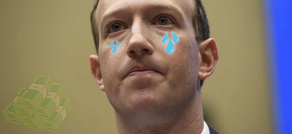 Facebook z miliardowymi stratami. To wina Apple'a