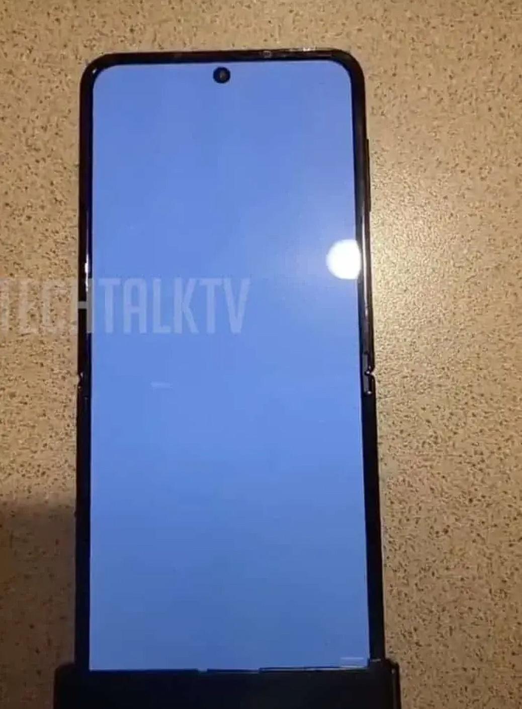 Samsung Galaxy Fold 4. Źródło: Techtalk TV 