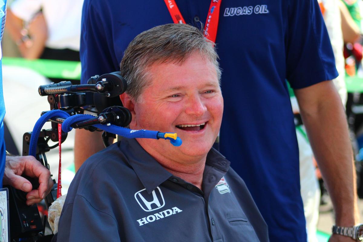 Sam Schmidt, Indy Racing. Jazda samochodem po paraliżu
