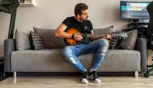 Nauka gitary z grą wideo. Rocksmith+, lekcja druga: pokora i szacunek