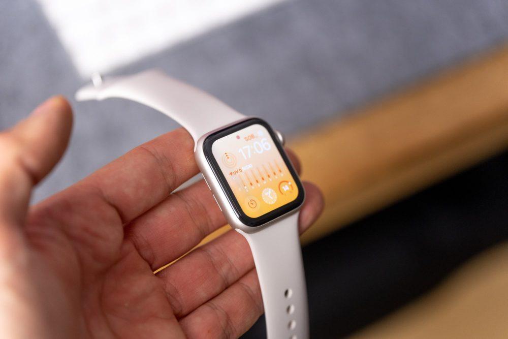 Apple Watch SE (2022) 40 mm 