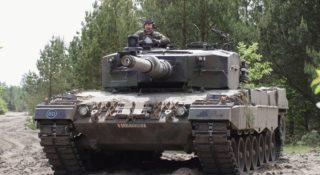 Nietypowy test czołgu Leopard 2. Wykorzystano do niego piwo
