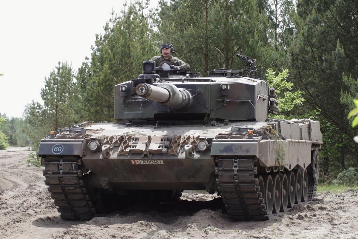 Nietypowy test czołgu Leopard 2. Wykorzystano do niego piwo