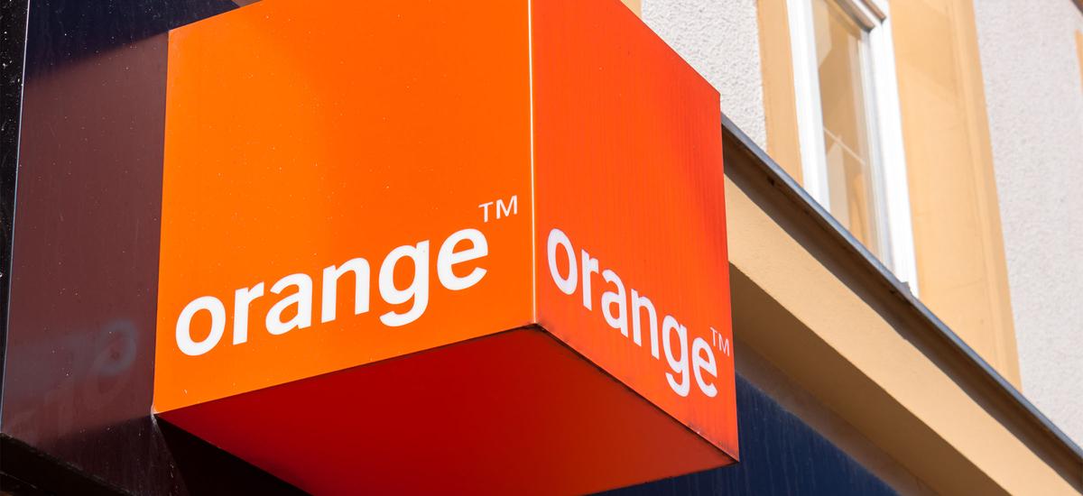 eSIM w Orange rośnie jak na drożdżach. Pomarańczowy operator chwali się liczbą wirtualnych kart SIM