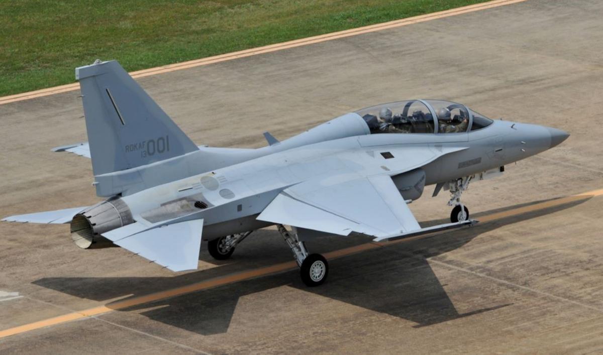 Takich radarów nie ma nawet F-16. Polskie samoloty mogą teraz śledzić cele w powietrzu, na ziemi i w wodzie