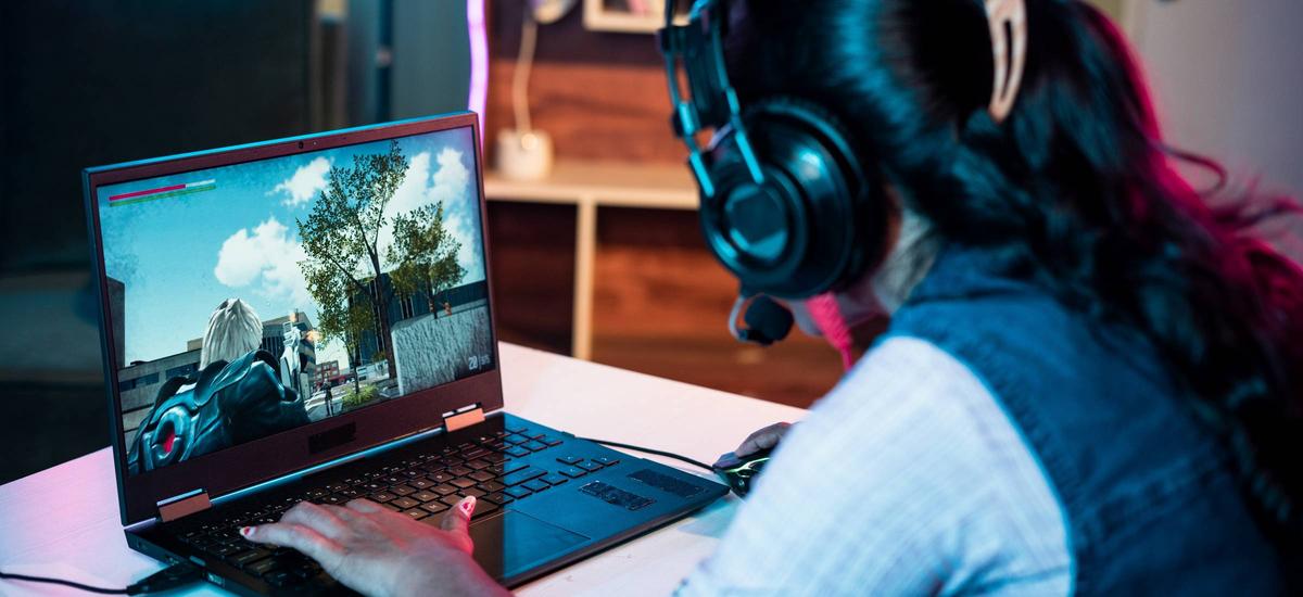 Jaki laptop gamingowy kupić? Ranking sprzętu do gier w 2024 roku