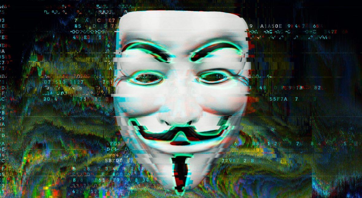 Anonymous do Putina: Znajdziemy każdego trupa kryjącego się w twojej szafie