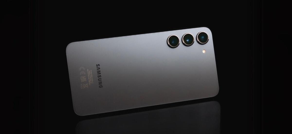 Wiemy, jaki będzie następny sztandarowy smartfon Samsunga. Te dwie literki są najważniejsze