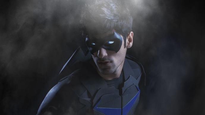 Były pomocnik Batmana doczekał się własnego (internetowego) serialu. Zobaczcie trailer „nolanowskiego” Nightwinga