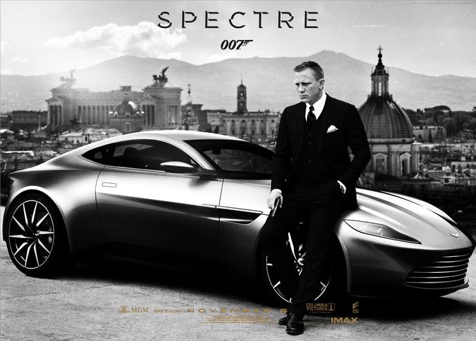 Co reklamuje James Bond? 10 najlepszych product placement w filmach o agencie 007